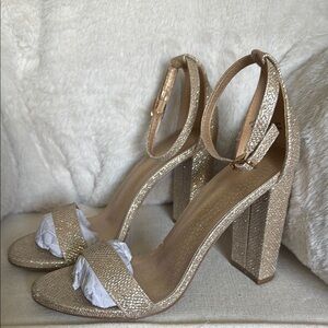 Eye-Catching Elegant Glittering Upper High Heel Chunky Sandals.